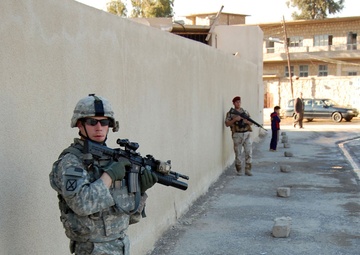 ISF, ‘Ghost’ troops patrol the streets of Qara Qosh