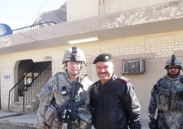 Iraqi Federal Police Division Commander visits Joint Security Station Falcon