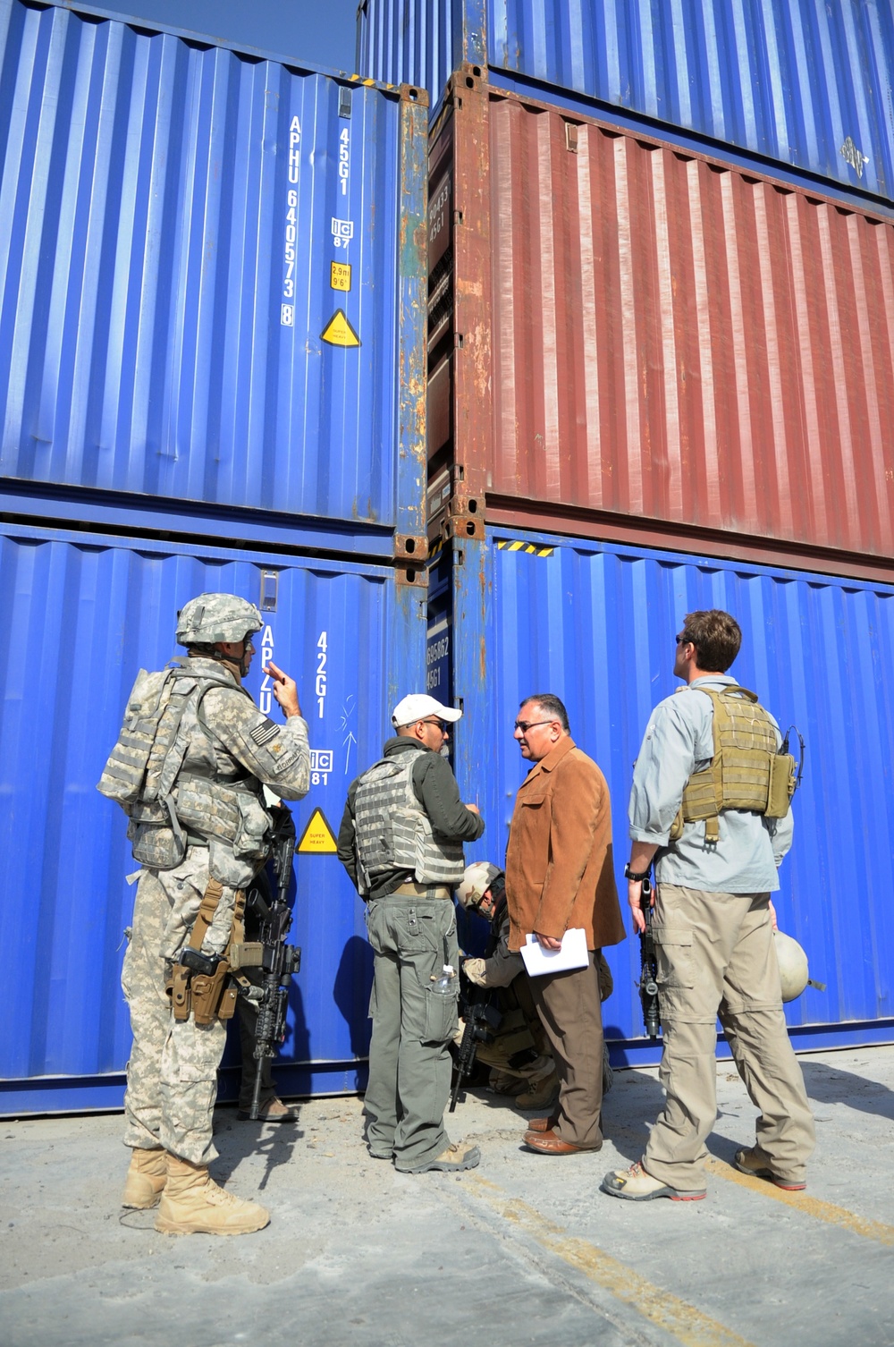 Humanitarian assistance mission with the Basra Provincial Reconstruction Team