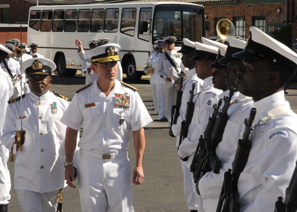 Commander, US 6th Fleet Meets South African Partners