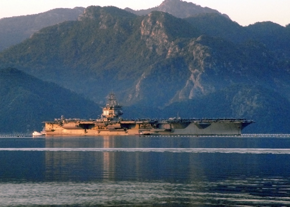 USS Enterprise in Turkey
