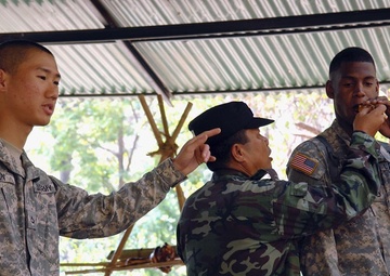 Soldier bridges language gap in Thailand