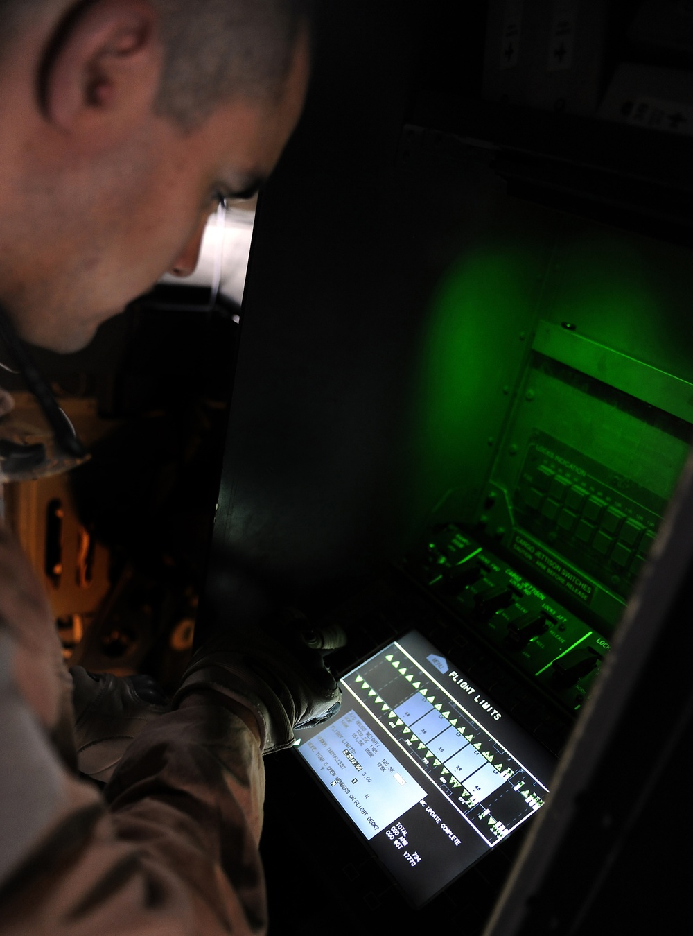 Deployed total force C-130 unit shatters airdrop record