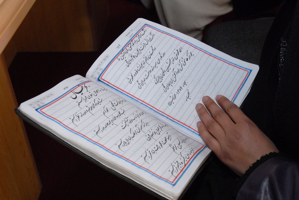 Afghans, Soldiers share poems over radio