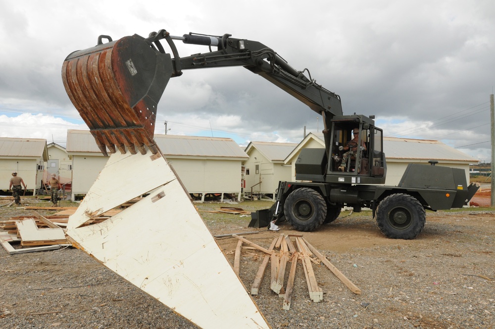 Seabees working Guantanamo