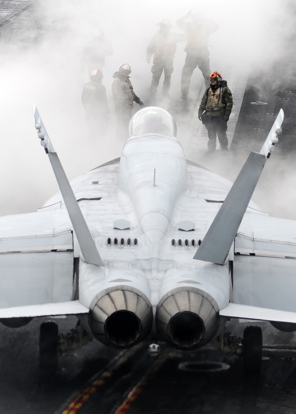 F/A-18E Super Hornet Prepares for Catapult from USS Ronald Reagan