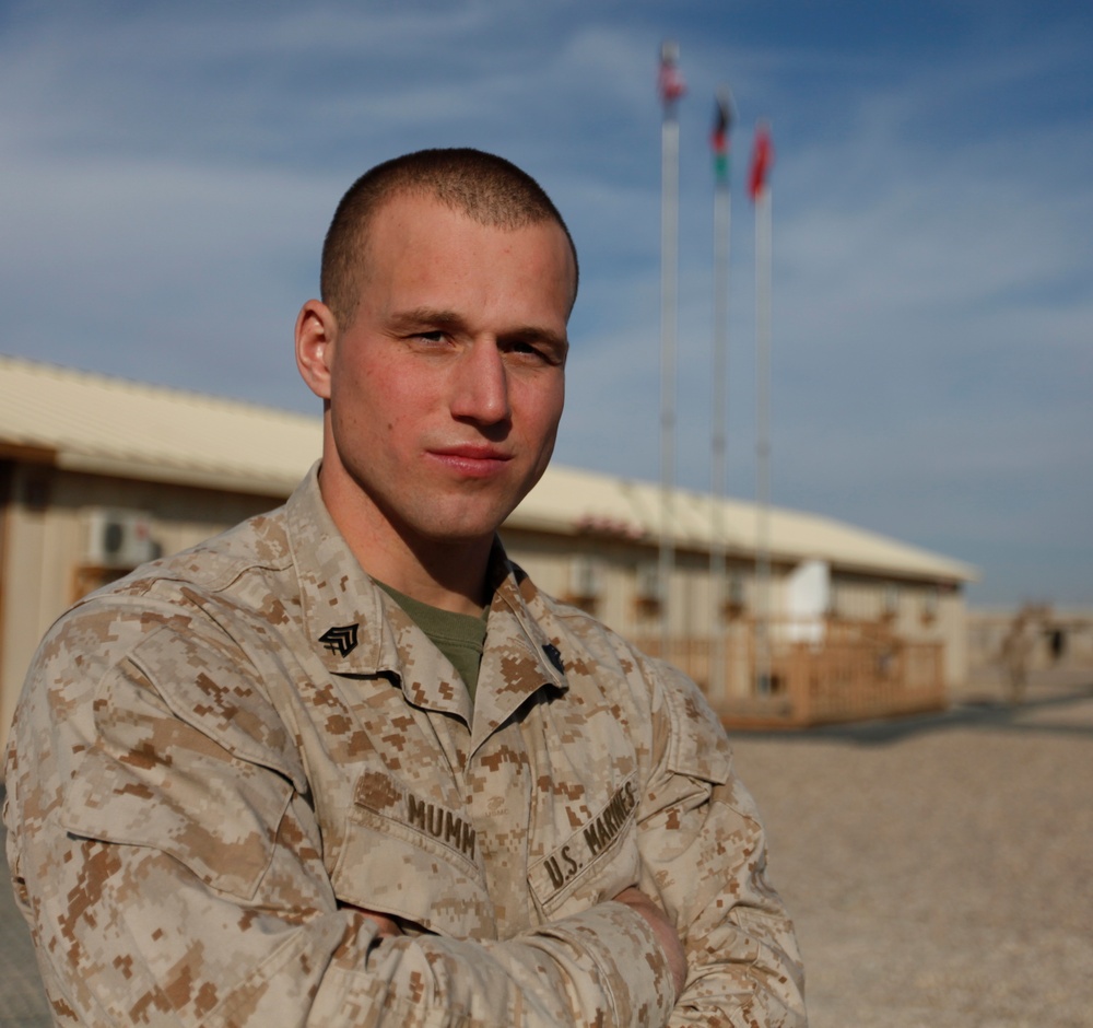 Marine earns award for combat valor in Afghanistan
