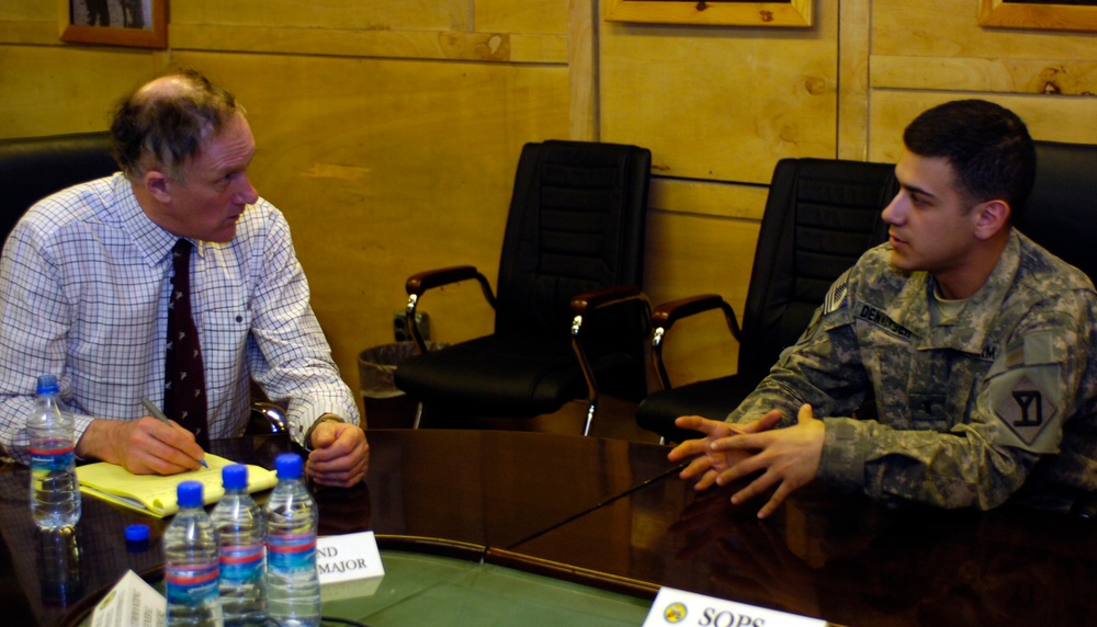 1/181st Infantry Meets with British Parliament Member