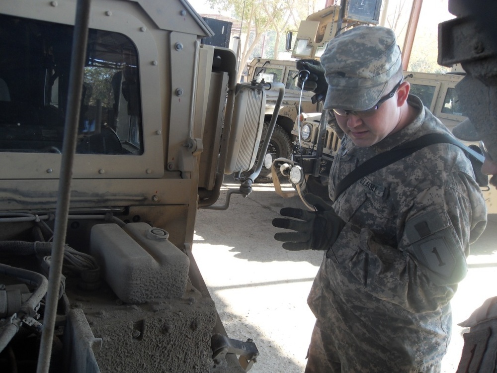 ‘First Lightning’ Battalion NCOs emphasize importance of pre-combat checks