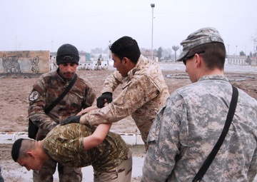 USD-C ‘Dragon’ Battalion trains with Iraqi Army partners in traffic control point operations