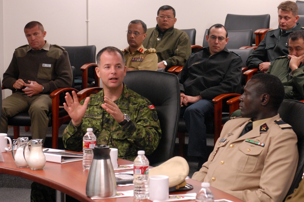 Army War College students gain strategic insight from I Corps, JBLM