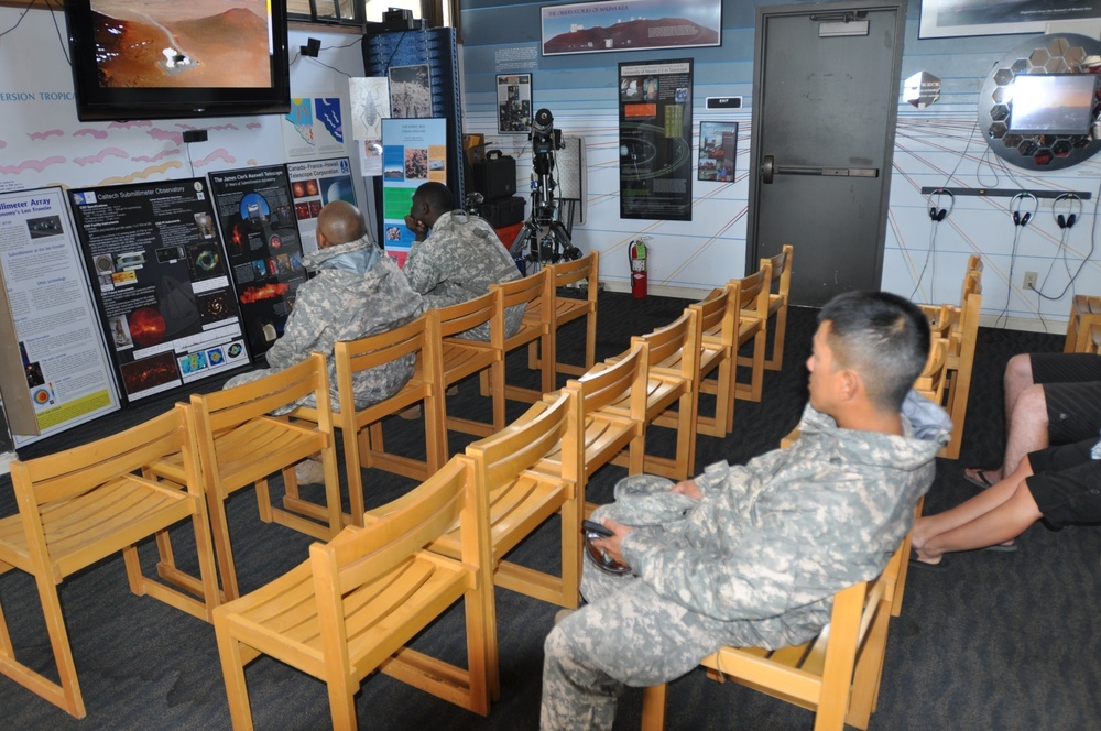 Soldiers spend ‘Duty Day with God’ at W. M. Keck Observatory