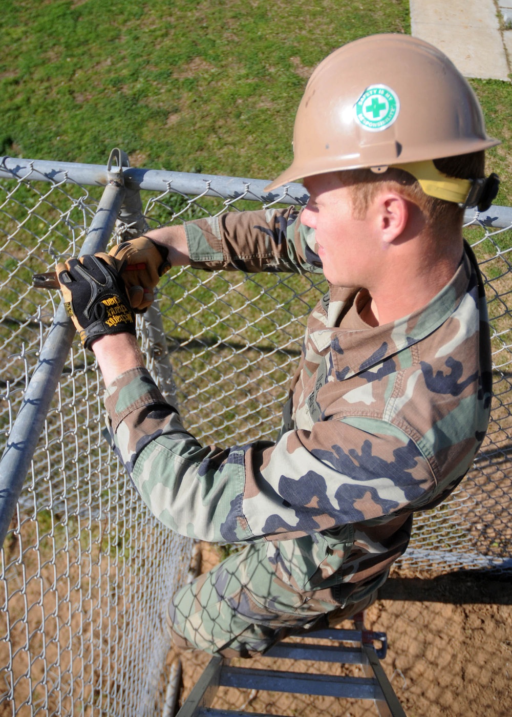 NMCB 74 Seabees Complete Security Forces