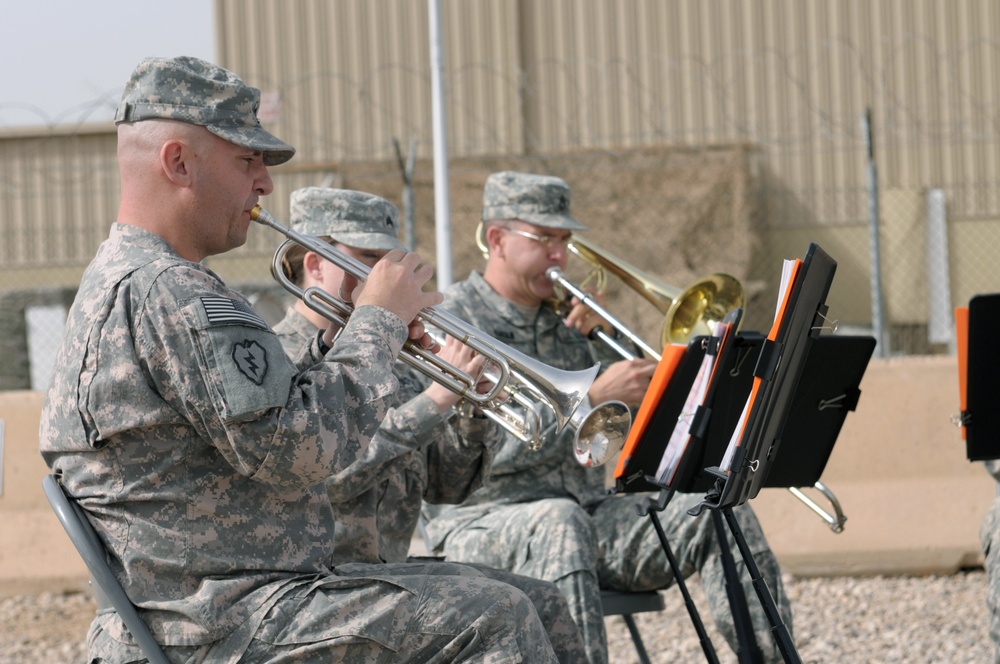 25th Inf. Div., USD-C, band Welcomes new Commander