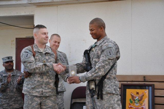 ‘Dragon’ Battalion bids farewell to transitioning officer