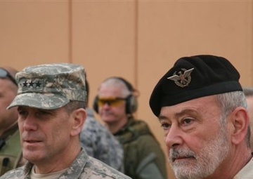 NTM-I commander conducts first visit with Italian Carabinieri