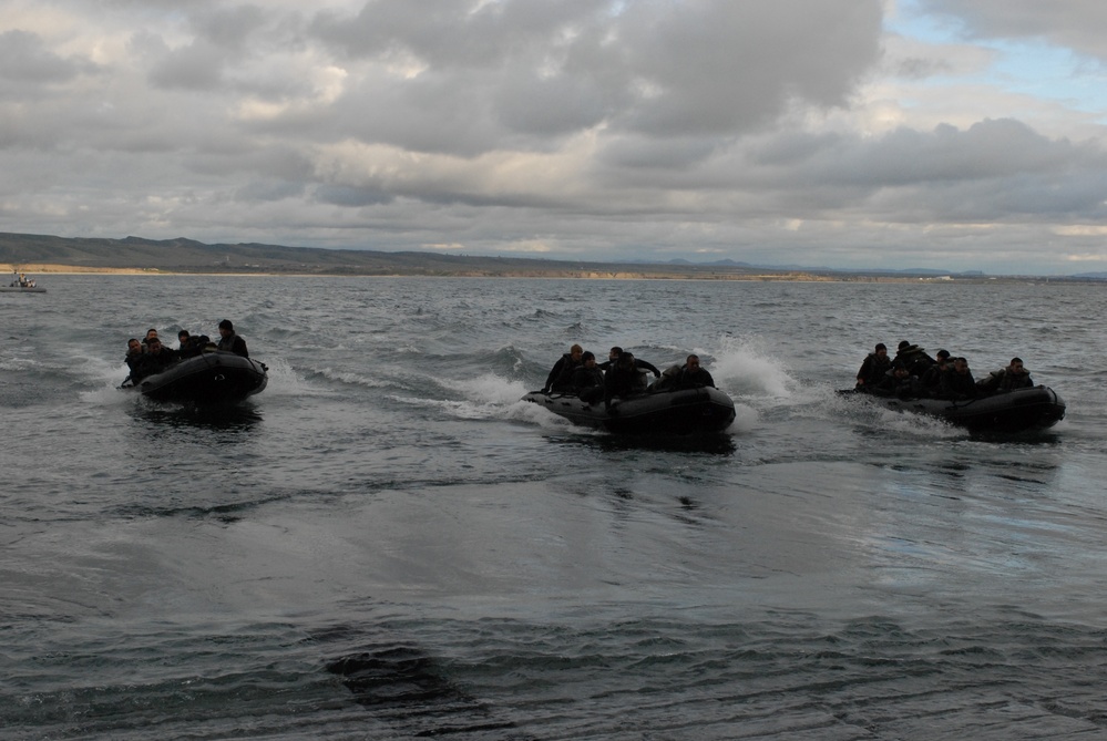 USS Makin Island action