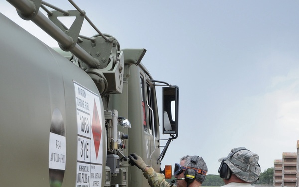 132FW works with Australian Air Force during joint flying mission in Australia.