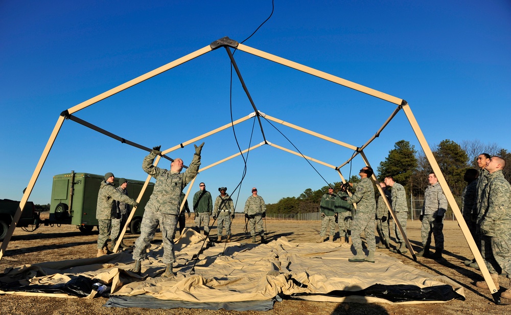 621st Contingency Response Wing field training excercise at Lakehurst NAES, N.J.