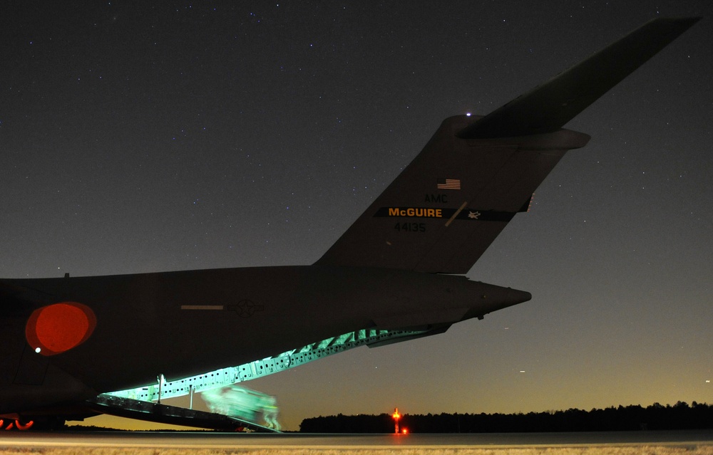 621st Contingency Response Wing field training excercise at Lakehurst NAES, N.J.