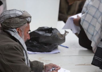 Afghans cast votes in Marjah