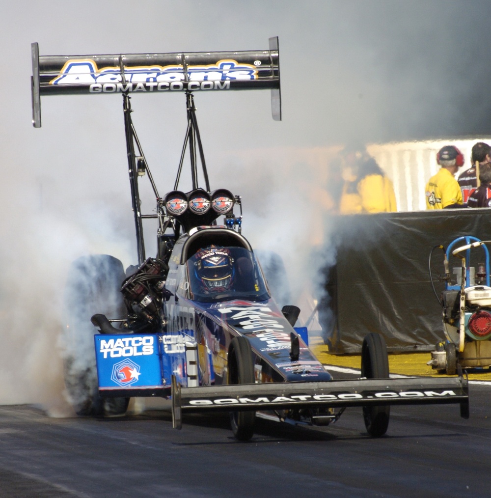 Antron Brown burns rubber