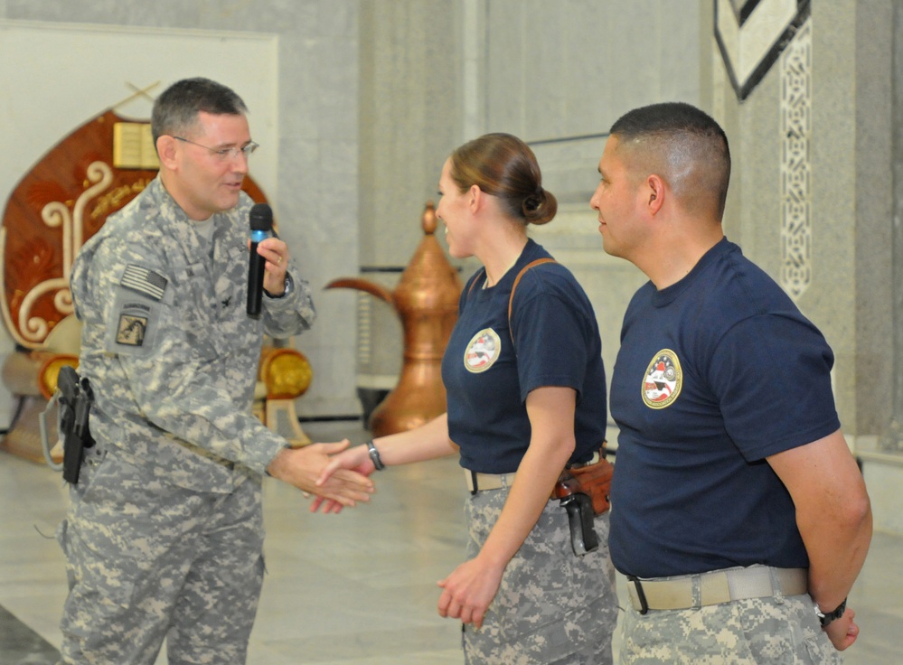 Petty officers host career information seminar