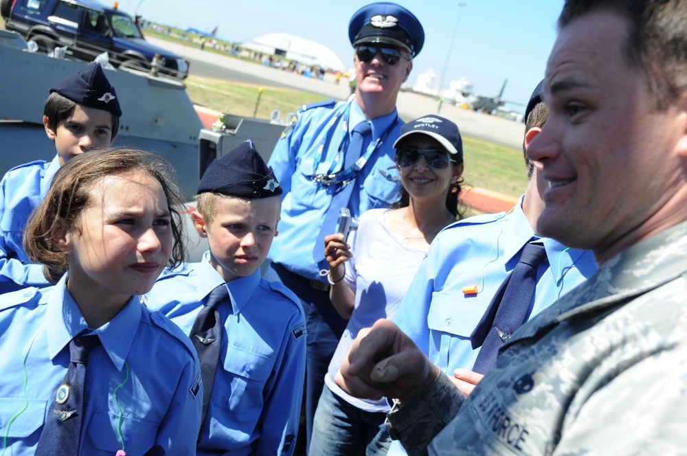 Future Aviators Gain Interest in F-16