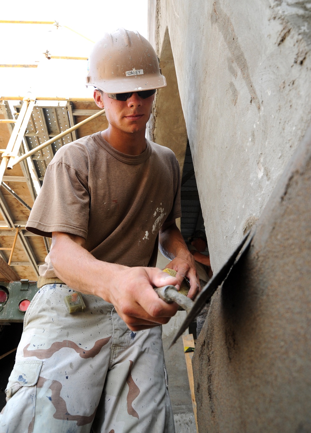 Seabee detachment commodore visits Camp Lemonier