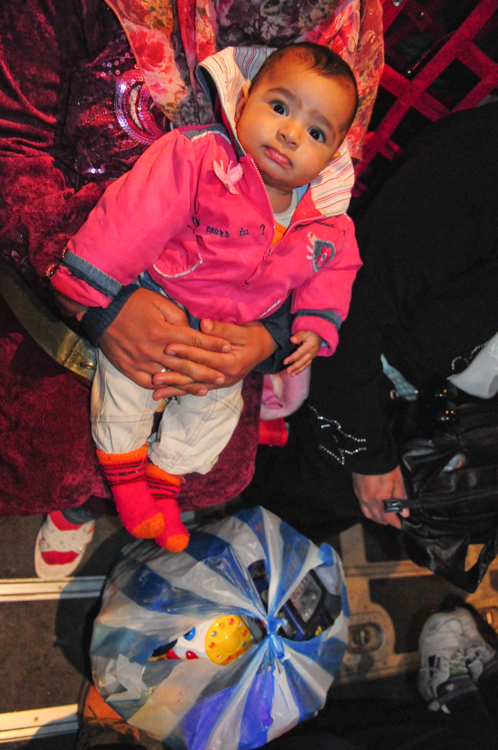 US forces transport displaced Egyptians from Tunisia
