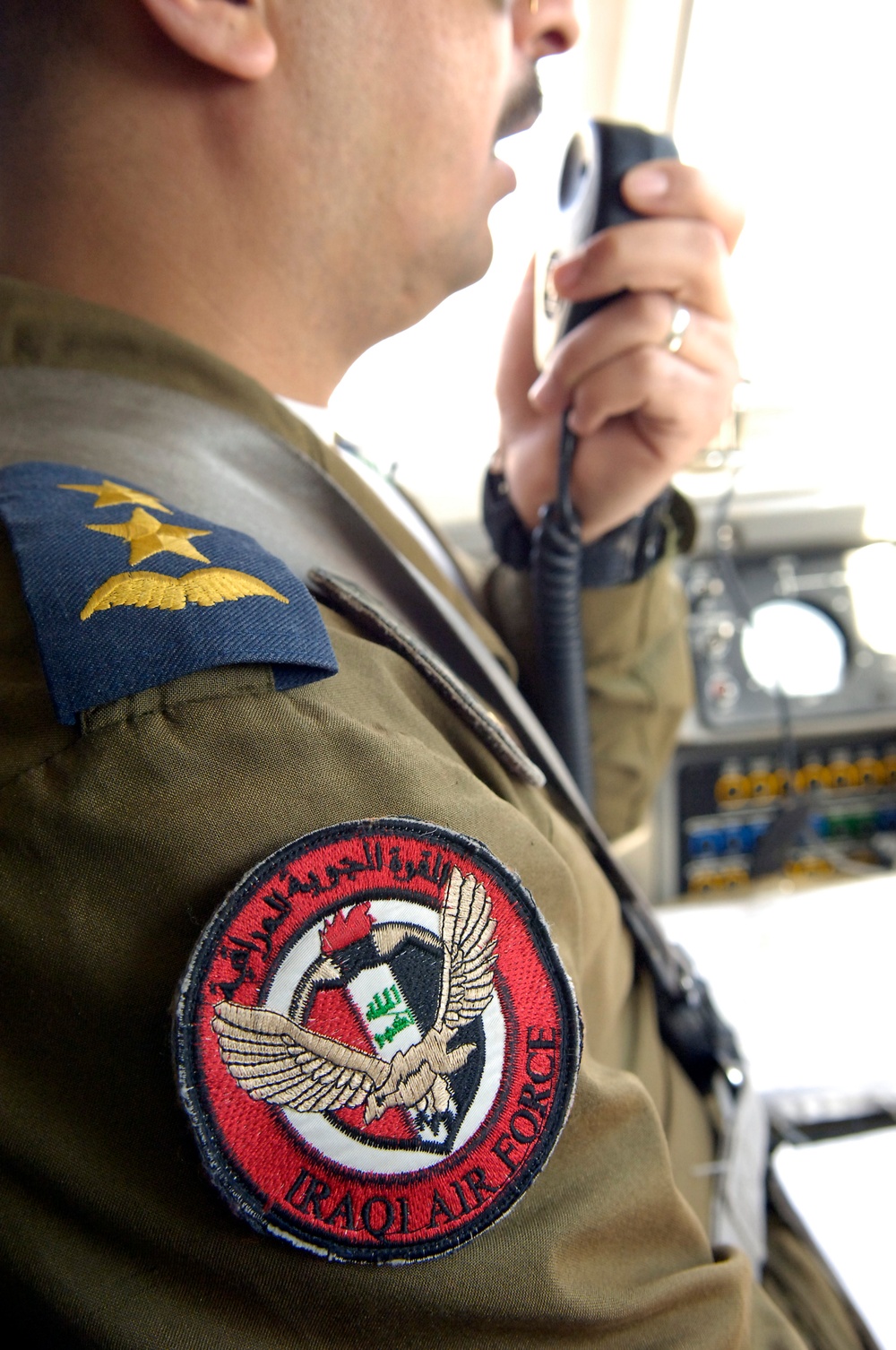 321 AEAS conquers cultural differences to teach Iraqi pilots
