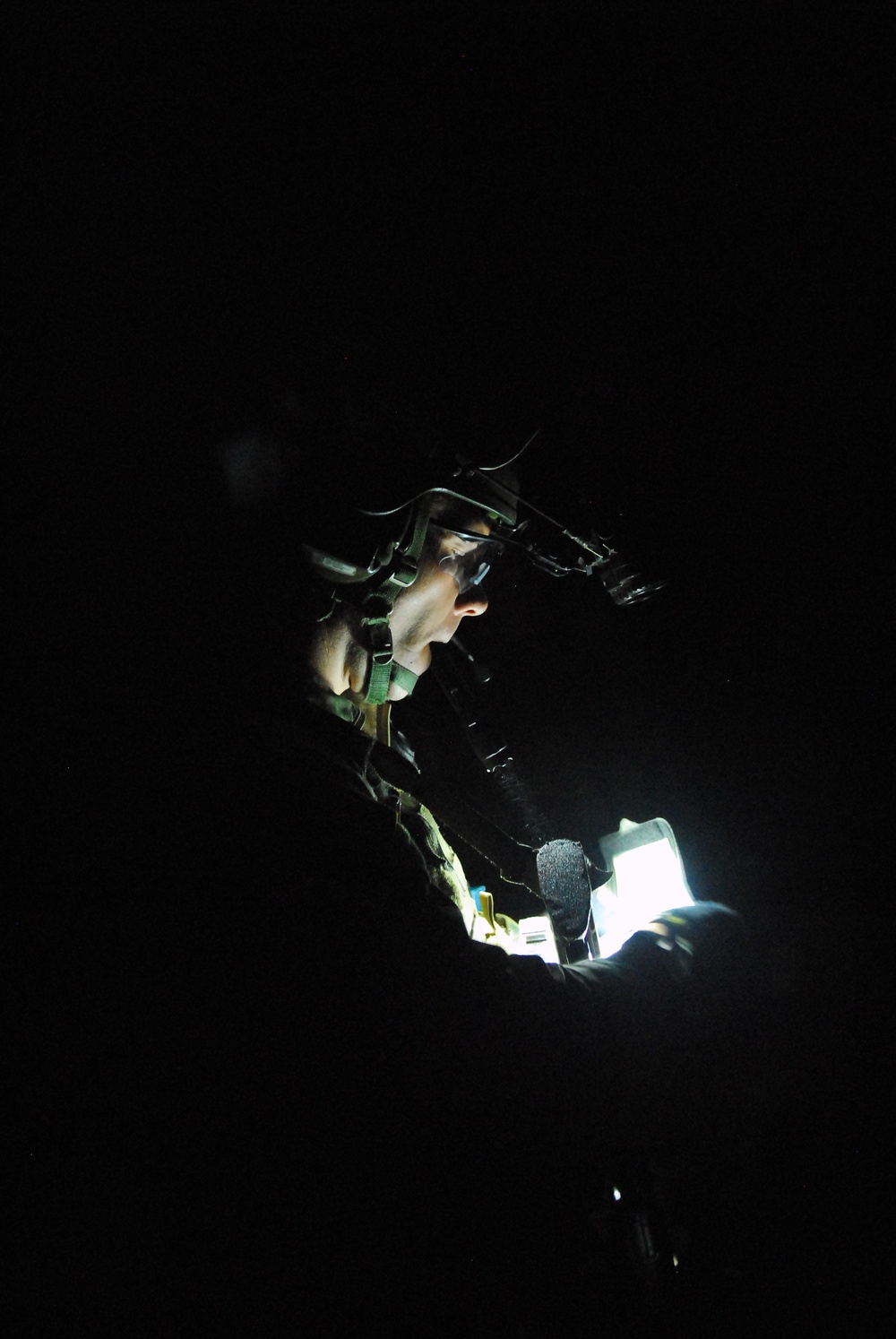 US Special Operations soldiers conduct nighttime training for Fused Response exercise