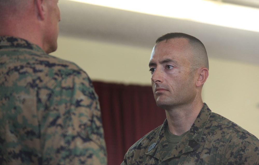 Warlord receives Bronze Star Medal