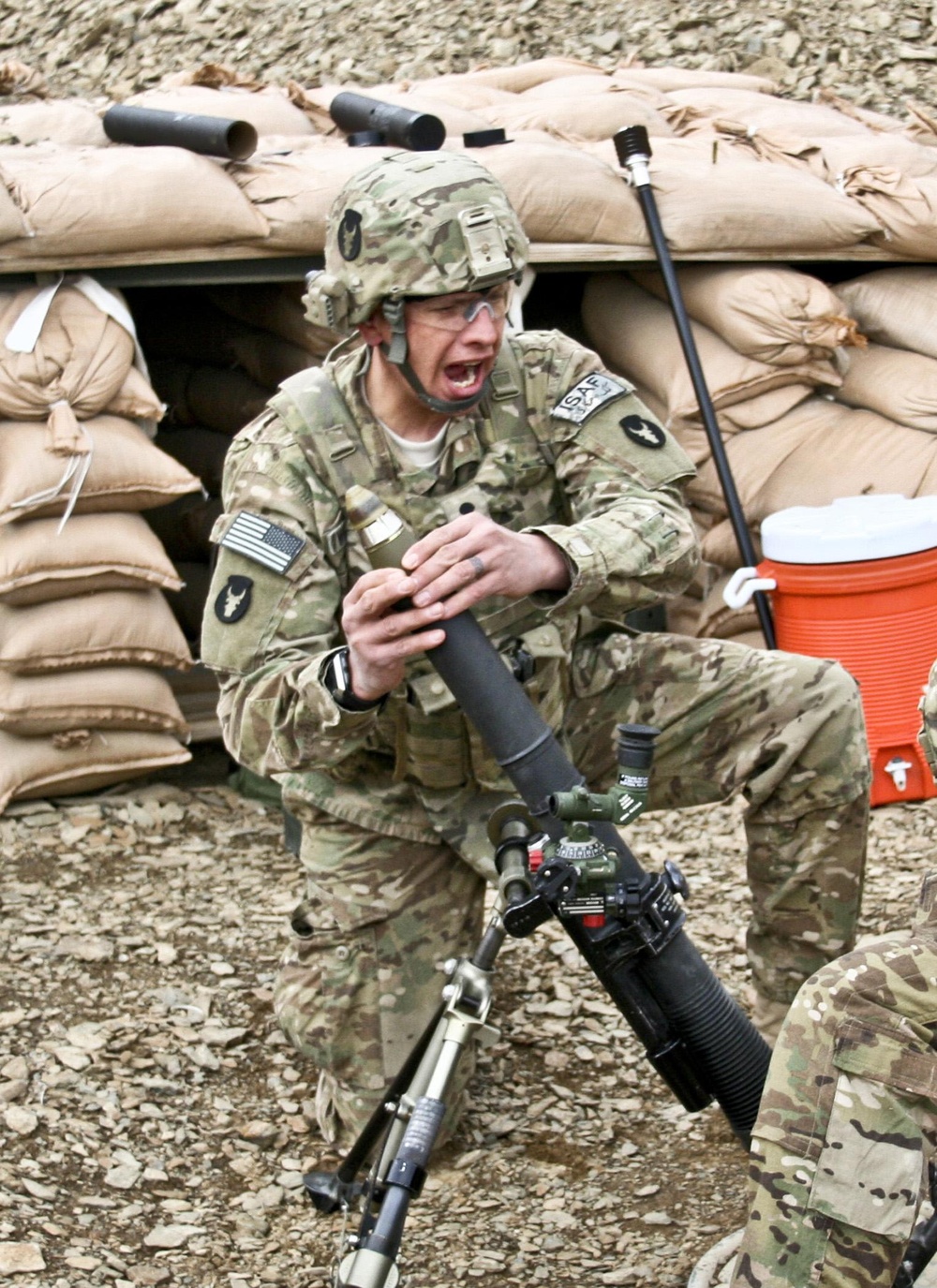 Dropping In - Company B mortarmen hone skills at Torkham Gate