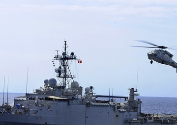 USS Kearsarge replenishment-at-sea with USNS Kanawha