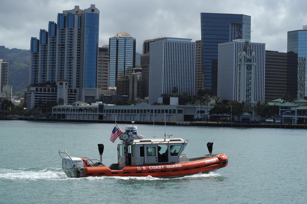 Tsunami Warning - Coast Guard Responds in Hawaii