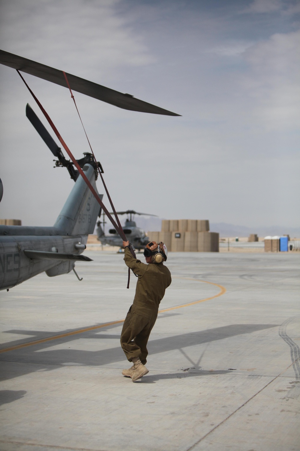 AH-1W Cobra launch