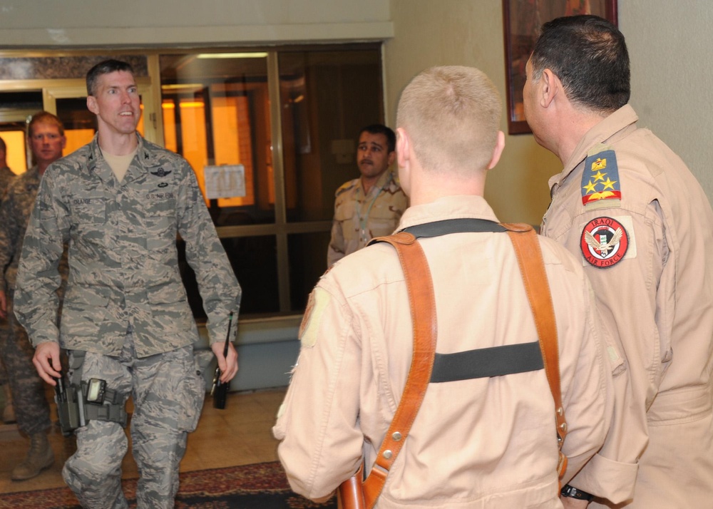 Iraqi air force generals visit first step to base transition