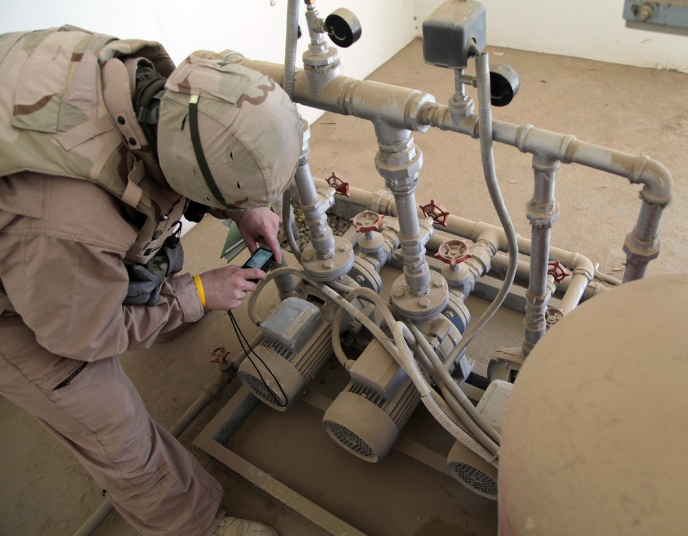 ISAF Conducts Building Assessment Survey in Karis Shorabak