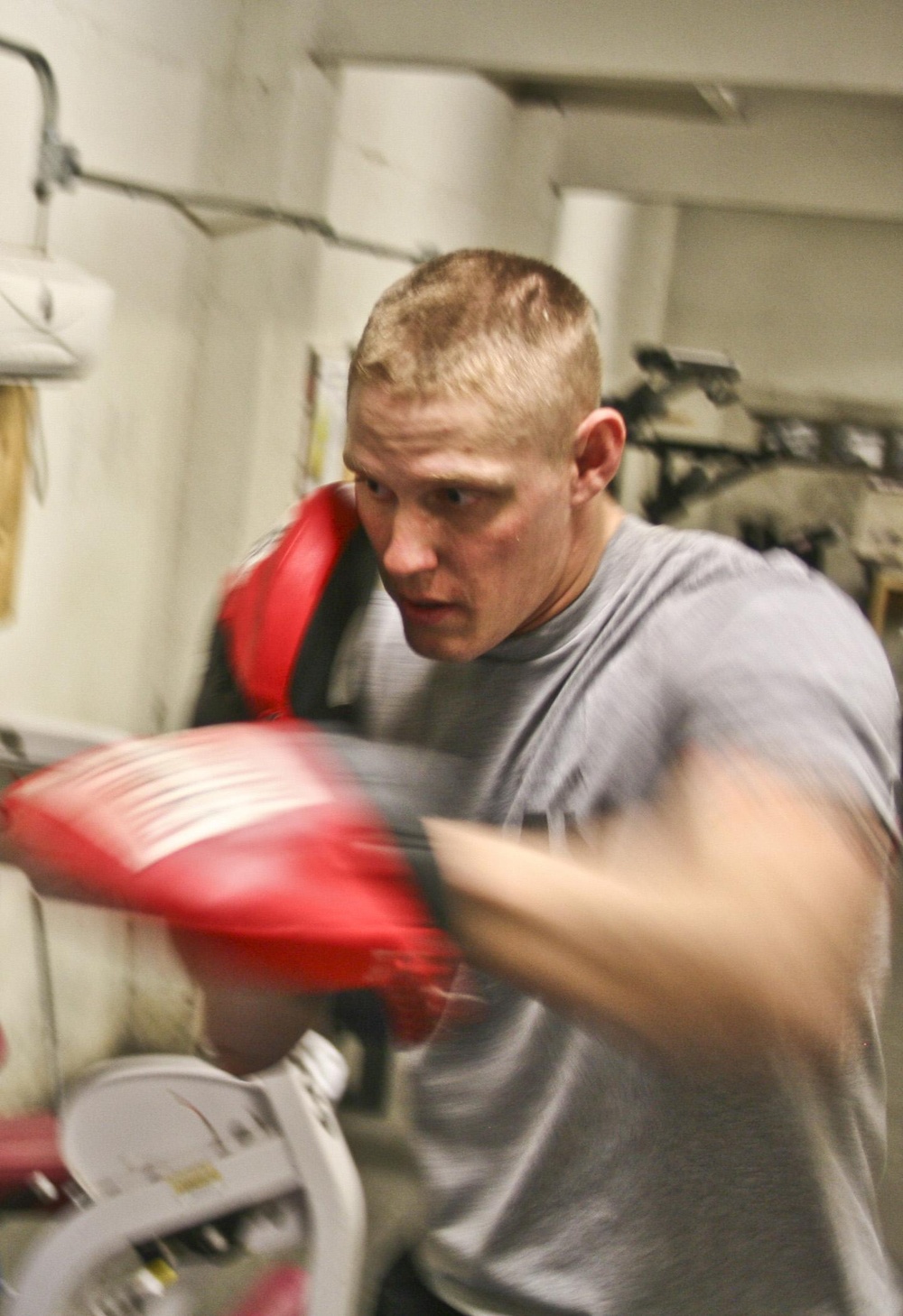 Iowa Guardsman keeps professional fighting dream alive while deployed