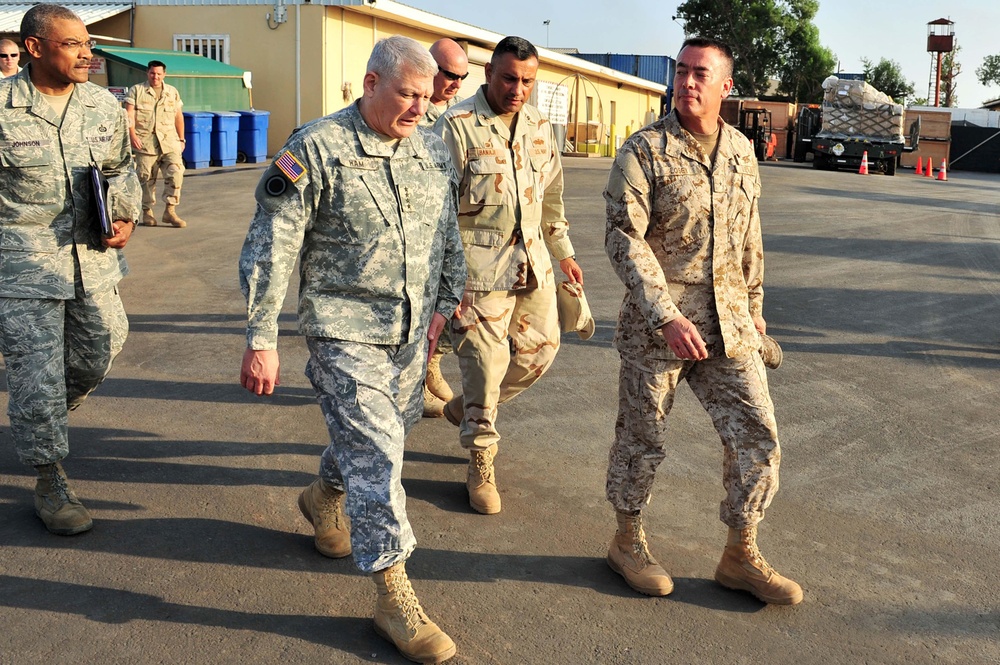 Gen. Ham visits Camp Lemonnier