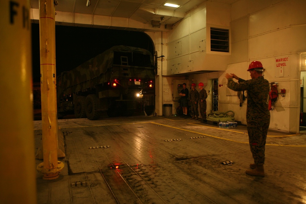 III Marine Expeditionary Force provides support to those affected by tsunami