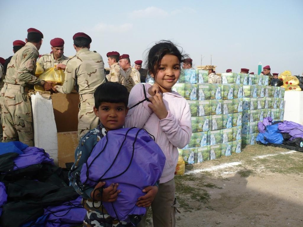 'Dragon' Battalion, 17th Iraqi Army Division outreach operation helps hundreds in need
