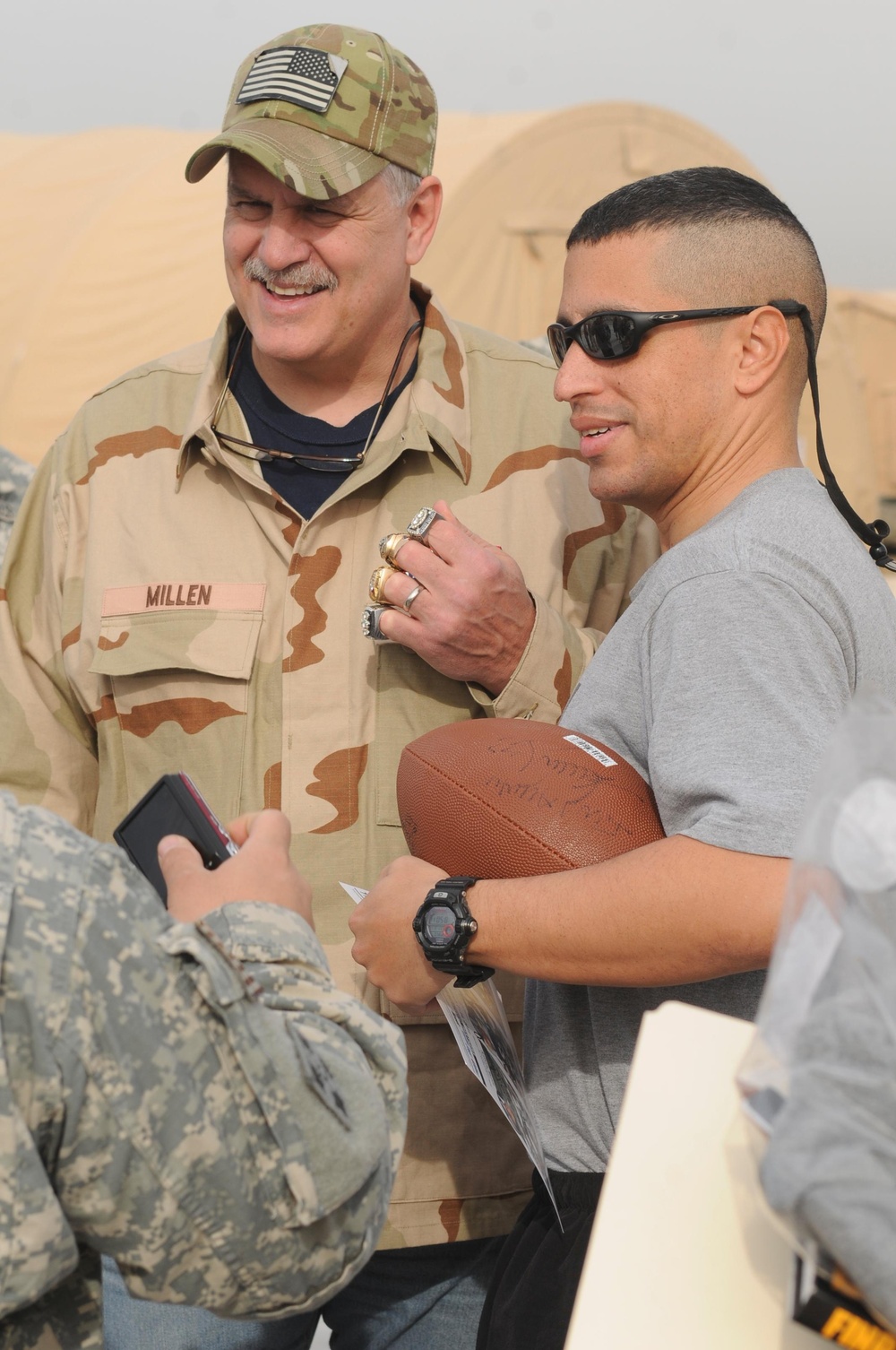Former NFL players visit deployed service members