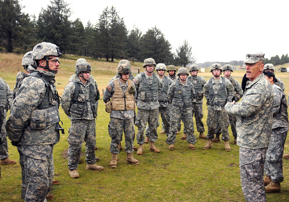 Army National Guard Command Sergeant Major Visits Oregon Army National Guard