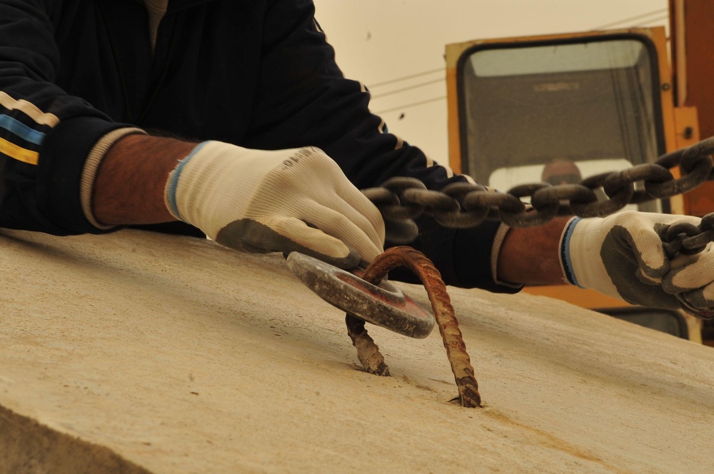 USF-I Airmen prepare bases for transition