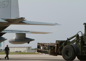 Operation Tomodachi: 7th Comm Battalion delivers critically-needed supplies