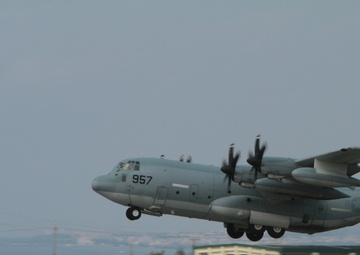 Operation Tomodachi: 7th Comm Battalion delivers critically-needed supplies