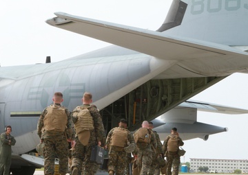 Operation Tomodachi: 7th Comm Battalion delivers critically-needed supplies