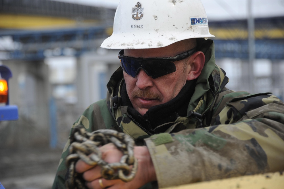 Seabees, JMSDF pitch in to Clean up FISC Yokosuka Defense Fuel Support Point Hachinohe